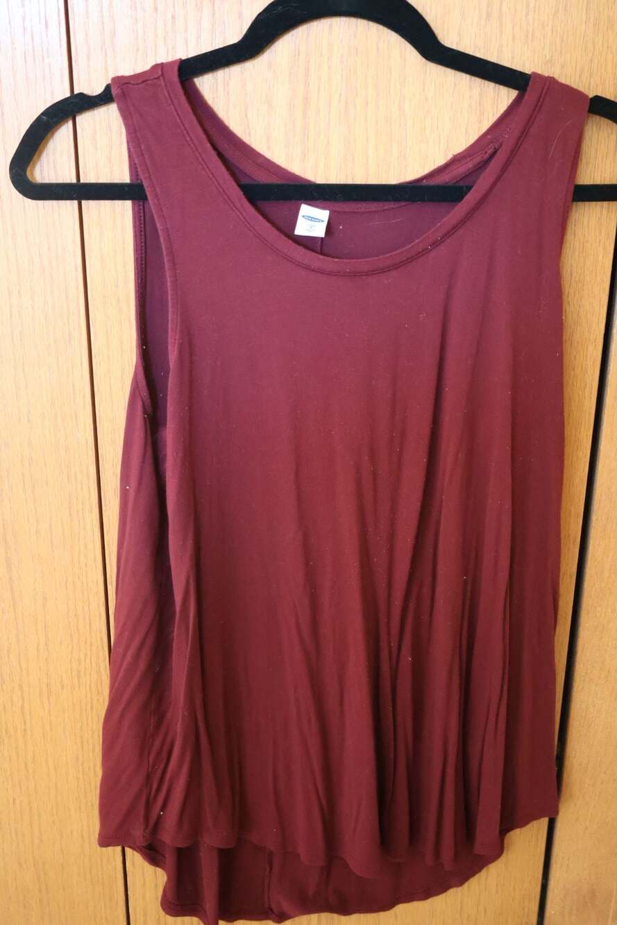 Old Navy Luxe Sleeveless Tank Top Burgundy Size S